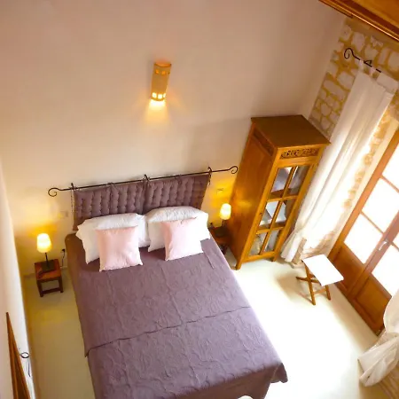 Casa 3 Leones - Stadthaus Im Fincastil Mit Longpool, Patio, Garten